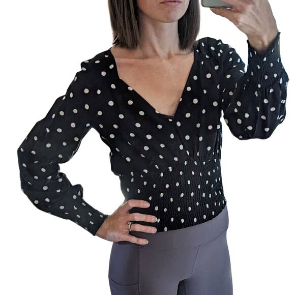 Abercrombie & Fitch Black Polka Dot Smocked Crop Top size Small - Picture 2 of 6